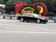 -观音桥步行街