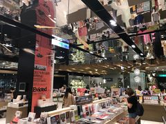 -诚品(信义店)