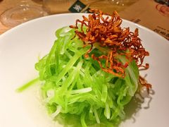 -吴越荣记苏州菜·松鼠桂鱼 100% 活鱼现做(月光码头店)