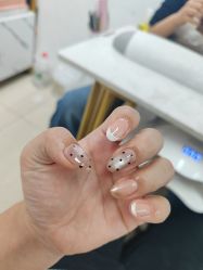 -尤米一站式美甲美睫