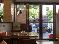 -鲁小三·大骨自助(金山总店)