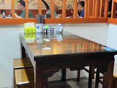 -裕兴记•蟹黄面馆(人民广场店)