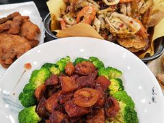 -萃华海鲜阁大排档(五四广场店)