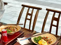 -方铲铲·成都板凳面(滨江银泰店)