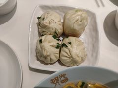 鲜肉生煎-光明邨大酒家(淮海路店)