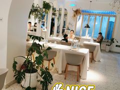-春树下·树屋花房西餐厅(罍街AS1980店)