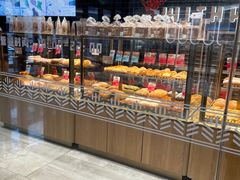 面包甜点陈列柜-原麦山丘(天津天河城店)