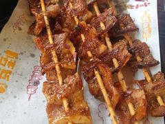 -大富蚝乌东哥饭店·石锅鱼杂·柠檬鸭(革新路店)