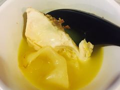 -鲜入围煮花胶鸡海鲜火锅