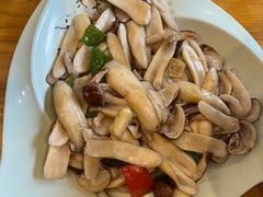 -小厨子私房菜·云南美食店