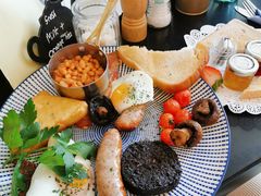 classic breakfast-Halladays Tea Rooms