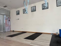 -一伽瑜伽·普拉提