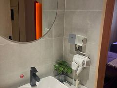 -泰禾馨·泰式按摩精油SPA(华荣大厦店)