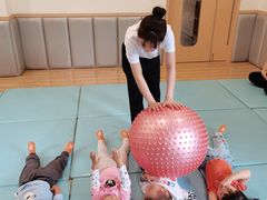 -金点蒙氏国际教育(悠然校区)