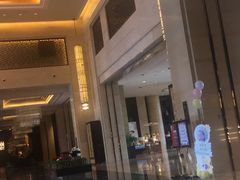 -成都保利公园皇冠假日酒店(熊猫基地店)