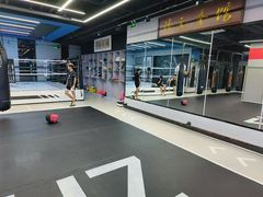 -臻元搏击格斗泰拳拳馆(港隆店)
