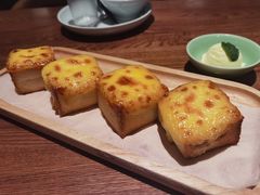 面包一直诱惑-弄堂里·寻味杭州(湖滨银泰in77C区店)