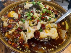 -乡土特色.冷锅鱼.牦牛肉汤锅