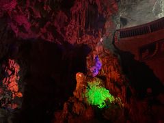 -伊岭岩风景区