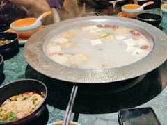 -麻田会 ·鲜活现烹·牛蛙火锅(珠江新城维家思广场店)