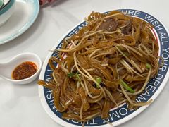 招牌干炒牛河-喜势点·糖沙翁手工茶点·本地人茶居(永庆坊店)