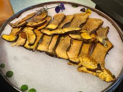 见手青-芸山季·云南野生菌火锅(人民广场来福士店)