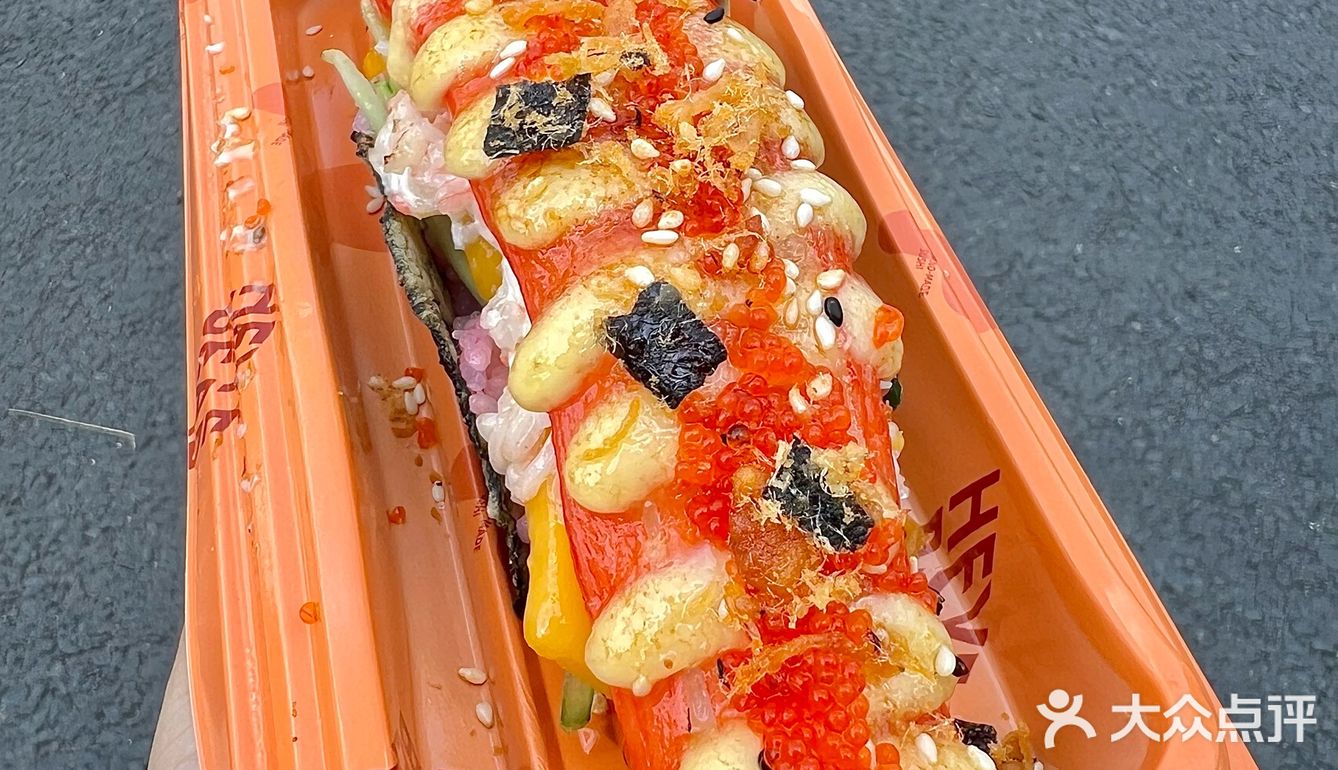 成都也有了！花小钱装超大杯寿司🍣……