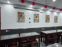 -护国寺小吃(左家庄店)