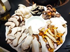 -野菌皇海景野生菌火锅(滨海大道店)