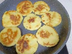 -优护佳医护级月嫂(和睦家浦西店)