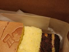 芝麻麻薯方枕蛋糕-喜茶(深圳福田星河COCO Park店)