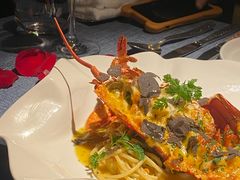 -弦月窗LUNETTE BY AMANDA(复兴路店)