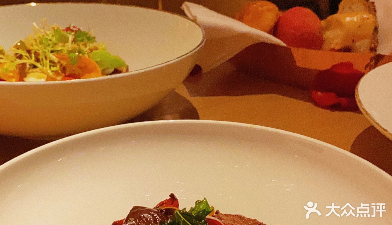 深圳探店｜深圳首家牛排家🥩约会 聚会好地方[强]