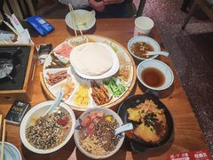 -怪噜范·老贵阳街头名小吃(鸿通城店)