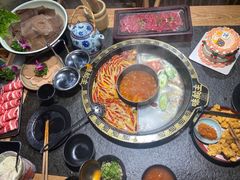 -味舵主重庆火锅(邓尉路店)