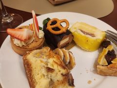 -韵咖啡自助餐厅(天津香格里拉店)