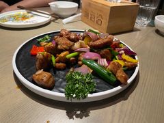 -前海沿·青岛菜(李沧万达店)