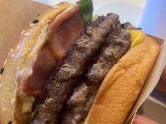 -麦当劳(呼市新华东街店)