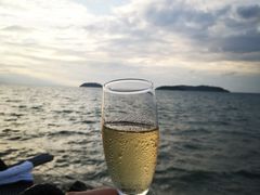 -Sunset Bar(丹绒亚路香格里拉店)