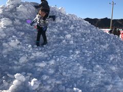 -荣盛康旅野三坡滑雪场