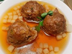 -香港百合居(LCM置汇旭辉广场店)