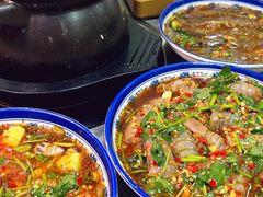 -官塘陈记鱼生·潮汕砂锅粥·牛肉火锅(潮枫路总店)