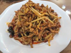 鱼香肉丝-刘妈菜馆(磁器口店)