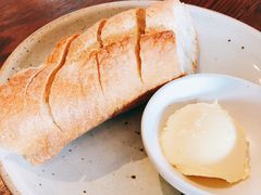 -ROAST coffee & eatery