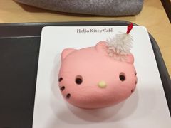 -Hello Kitty Cafe(弘大店)