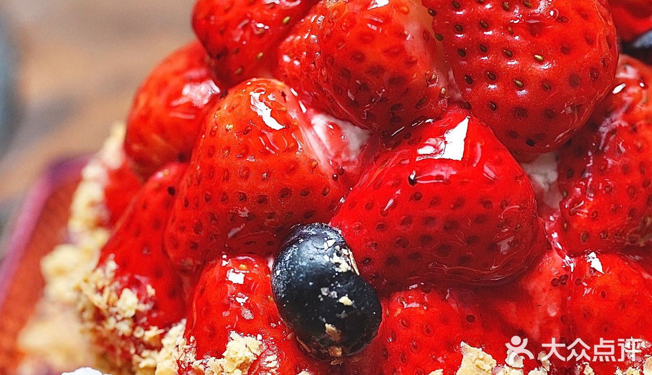 是谁还没有吃到这个草莓塔🍓?!