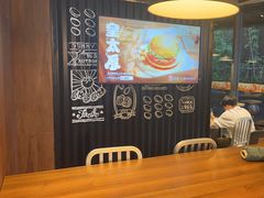 -汉堡王(华润五彩城店)