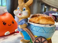 -水桶王国主题餐厅·聚会·生日派对·亲子活动·家庭套餐(亚龙湾希尔顿店)