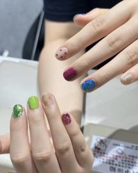 -晨·艺美甲美睫