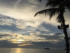 -Sunset Bar(丹绒亚路香格里拉店)